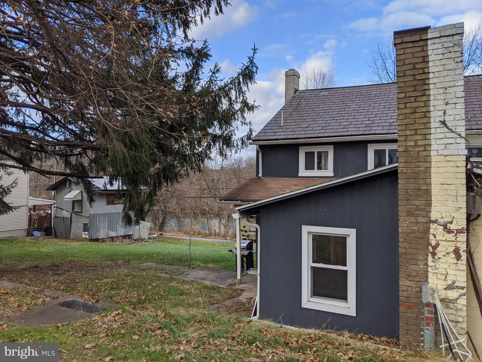 264 Schuylkill Road Birdsboro, PA 19508 - Photo 2 of 6 Gallery Image 2