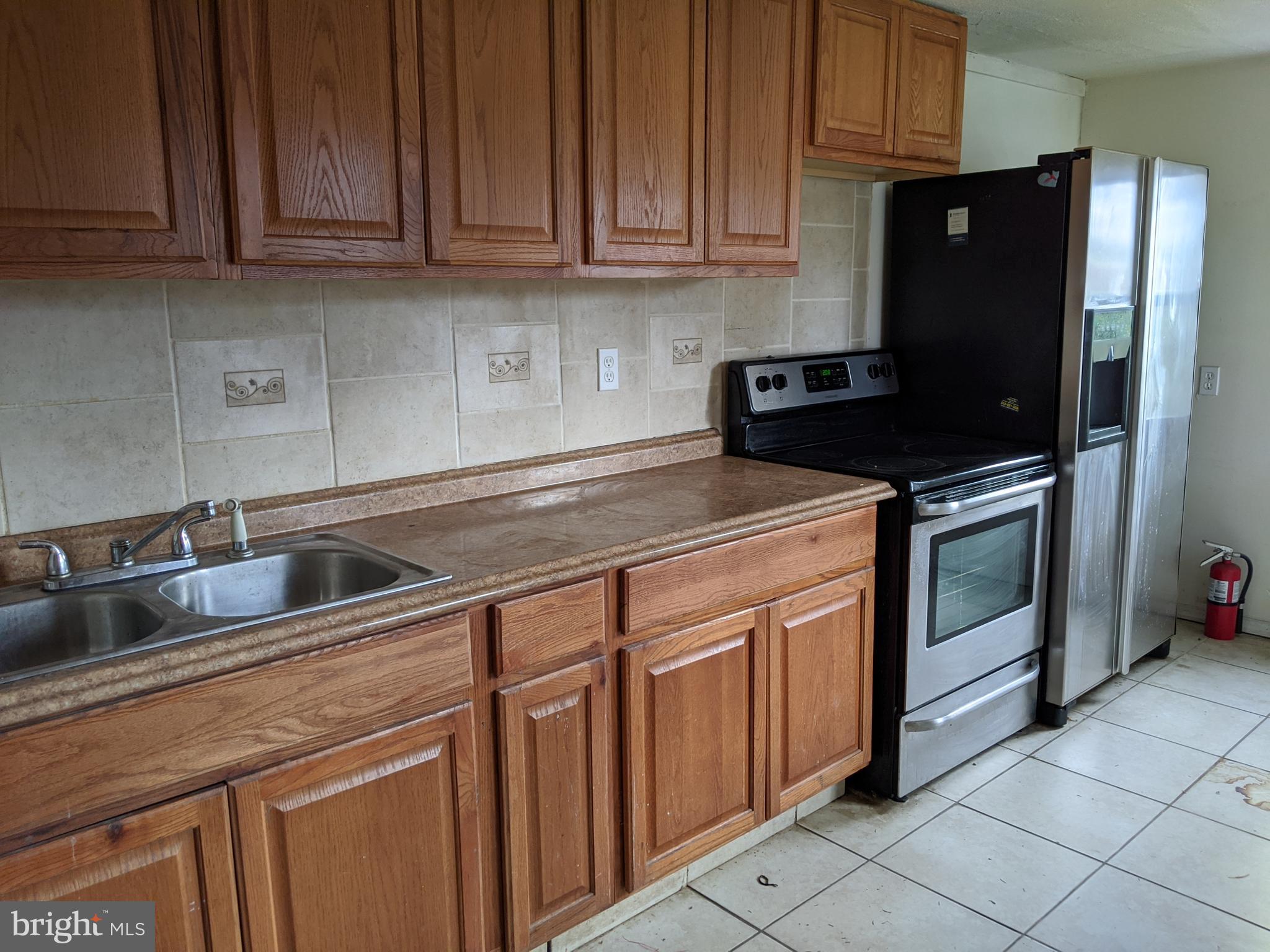 264 Schuylkill Road Birdsboro, PA 19508 - Photo 3 of 6 Gallery Image 3
