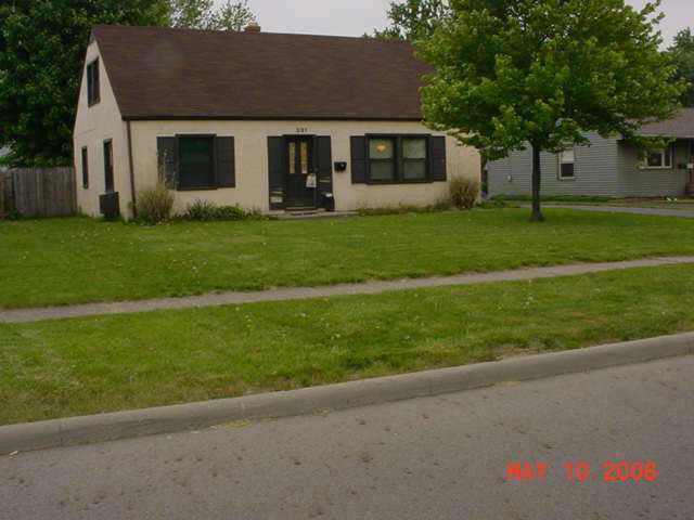 331 Sturbridge Road Columbus, OH 43228 - Photo 1 of 5 Gallery Image 1