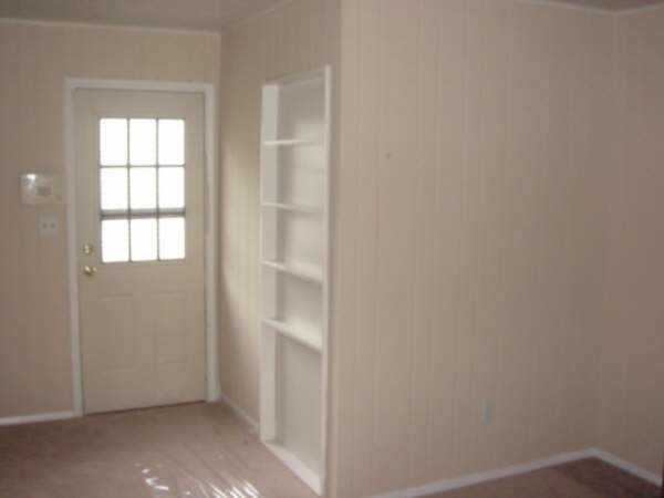 331 Sturbridge Road Columbus, OH 43228 - Photo 5 of 5 Gallery Image 5