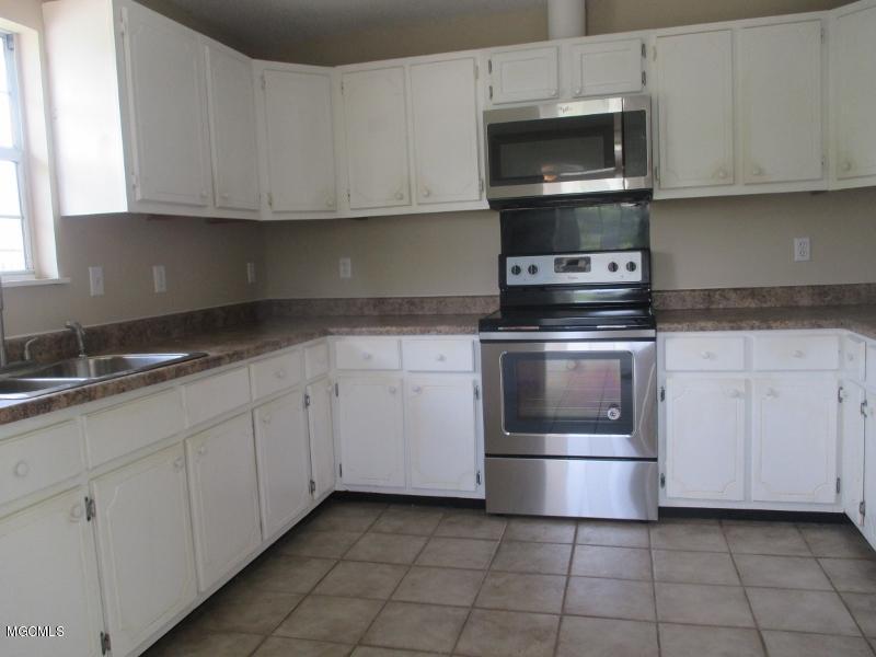 14101 Seaman Road Vancleave, MS 39565 - Photo 5 of 28 KITCHEN