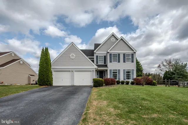 $559,900 | 17 Oakview Drive, Newark, DE 19702