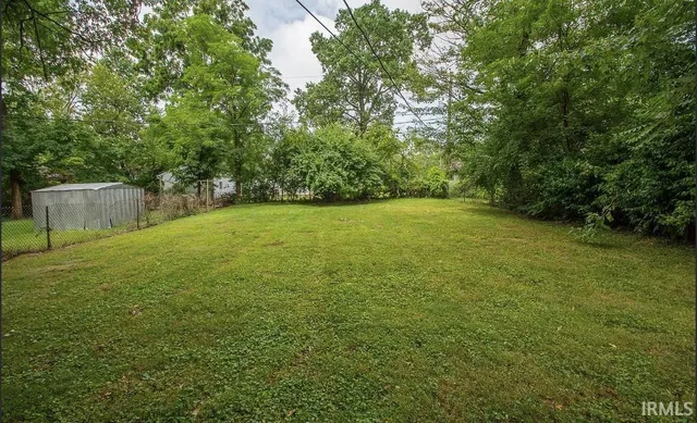 $269,900 | 106 South Roosevelt Street, Bloomington, IN 47408