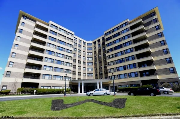 $1,995 | 101 South Raleigh Avenue, Unit 320, Atlantic City, NJ 08401