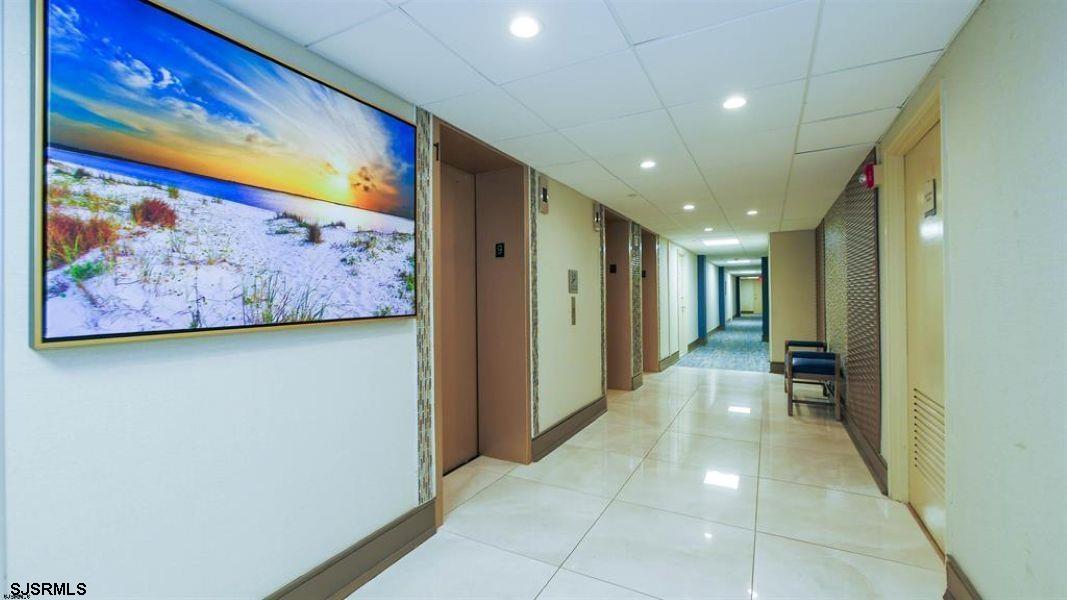 101 South Raleigh Avenue, Unit 320 Atlantic City, NJ 08401 - Photo 6 of 28 a view of a hallway
