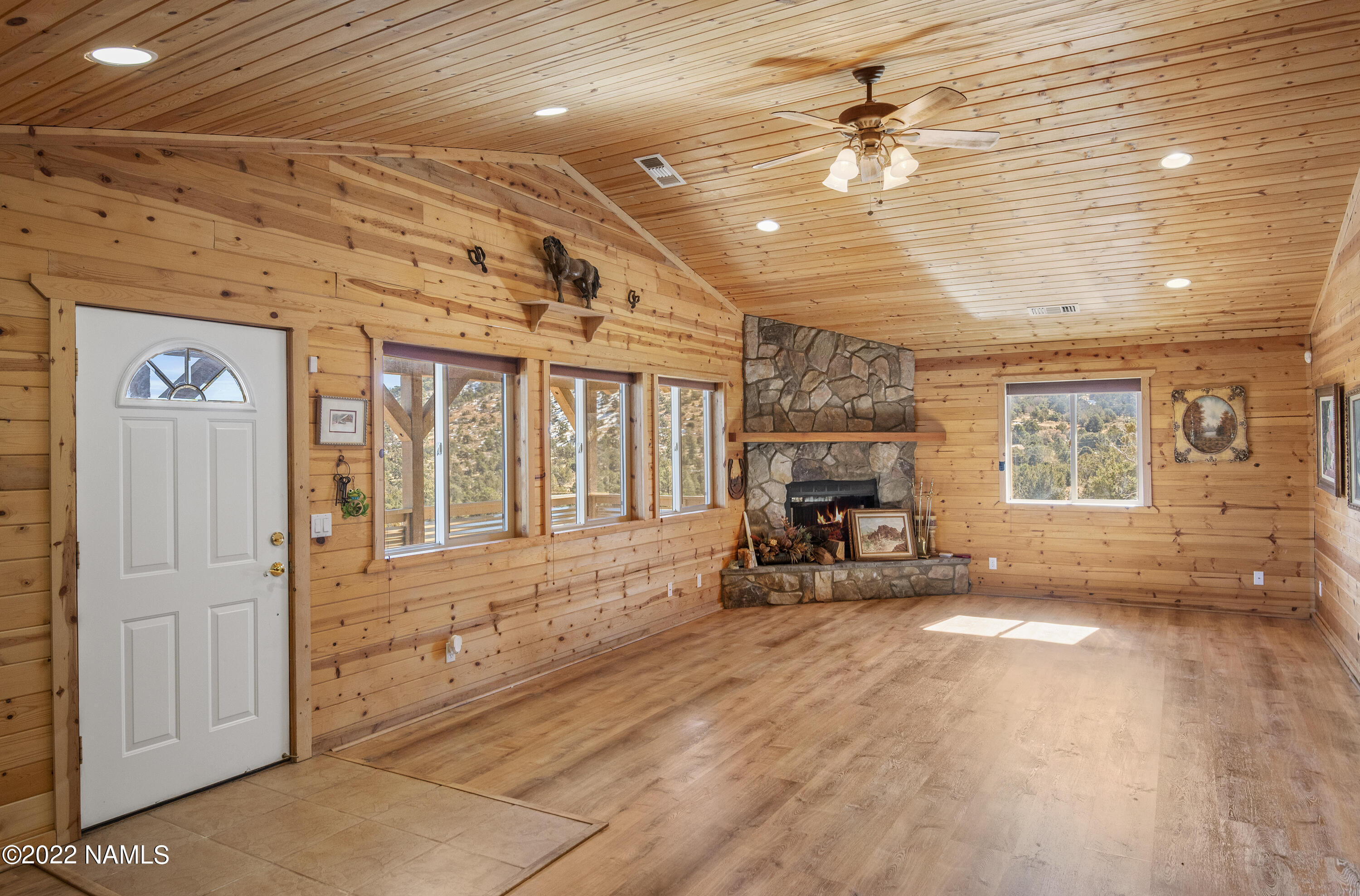 1589 East Spring Valley Road Williams, AZ 86046 - Photo 23 of 48 DSC_0965