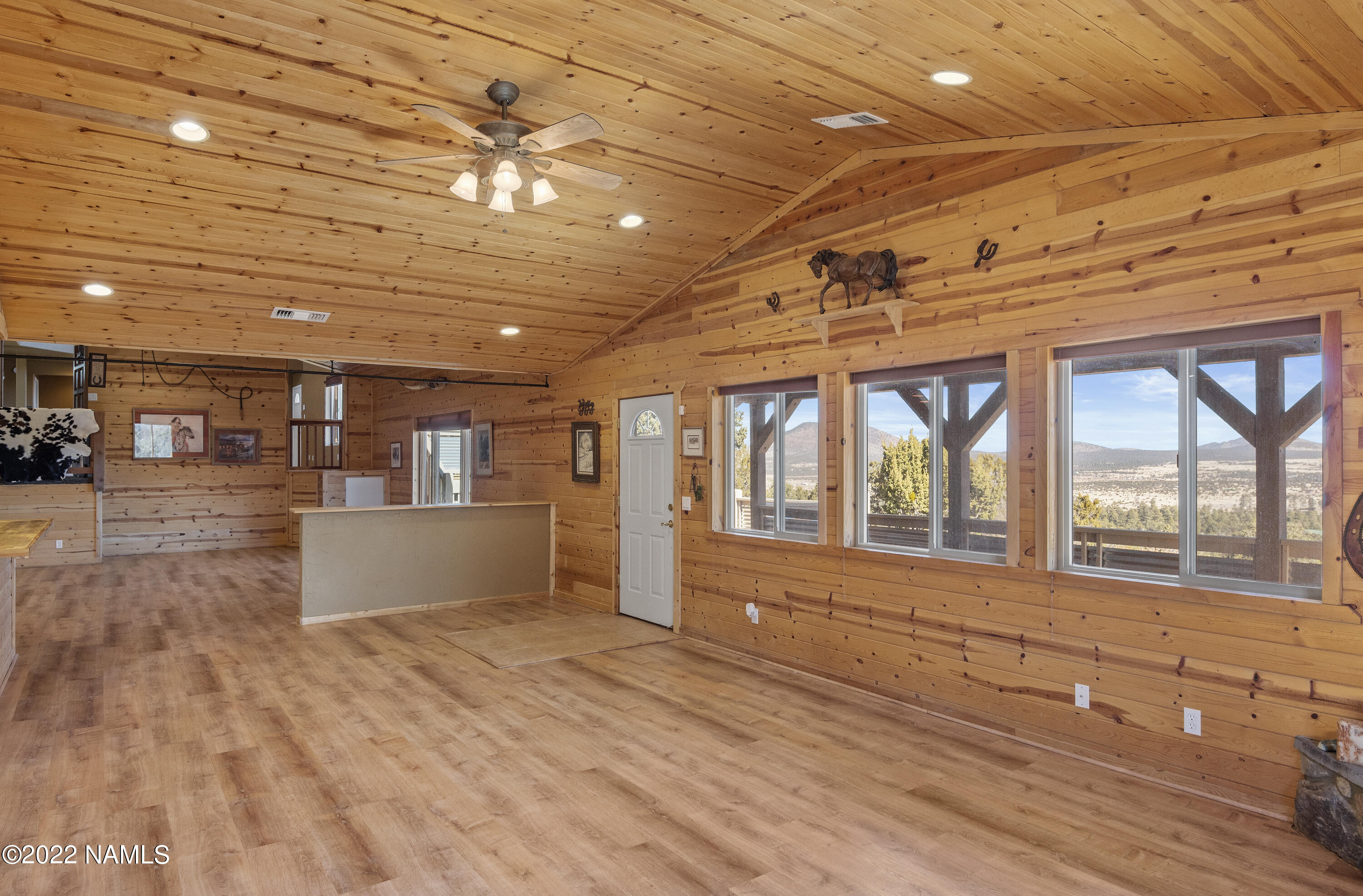 1589 East Spring Valley Road Williams, AZ 86046 - Photo 26 of 48 DSC_0985