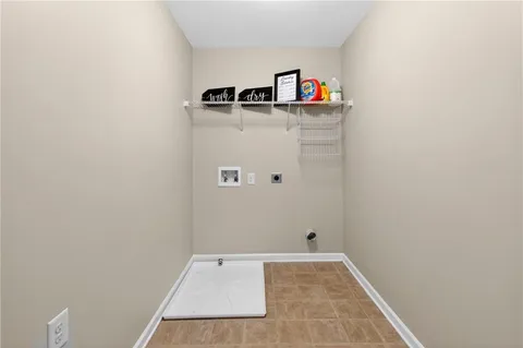 $369,900 | 346 Highland Pointe Circle East, Dawsonville, GA 30534