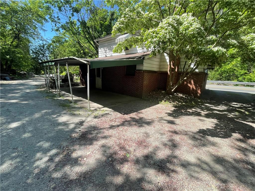 1260 Hope Hollow Road Carnegie, PA 15106 - Photo 5 of 20 Gallery Image 5