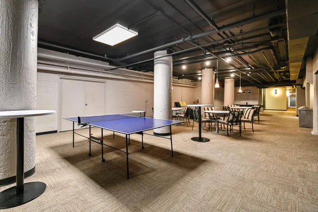 $234,900 | 270 East Highland Avenue, Unit 1011, Milwaukee, WI 53202