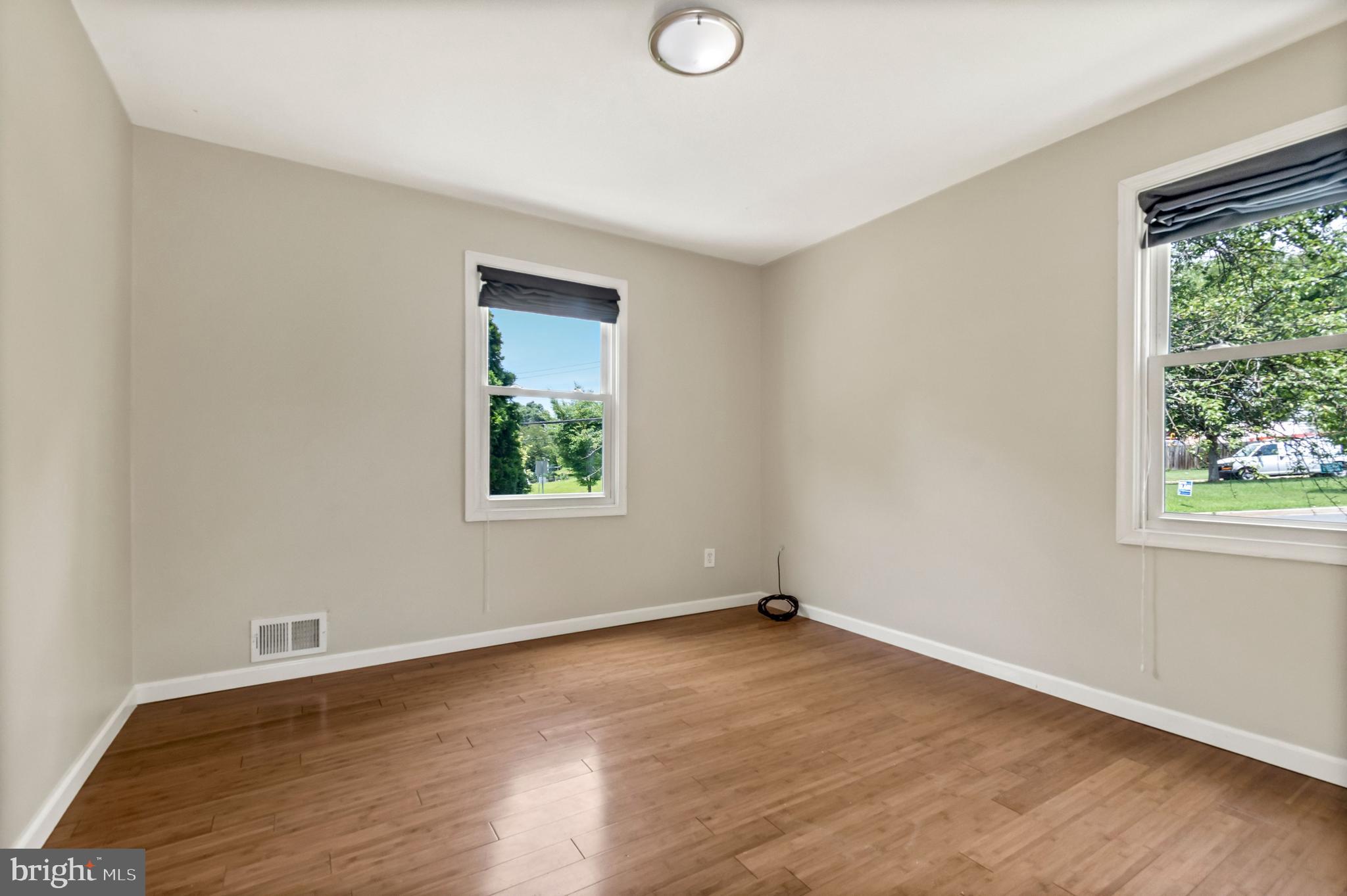 2505 Newton Street Silver Spring, MD 20902 - Photo 11 of 27