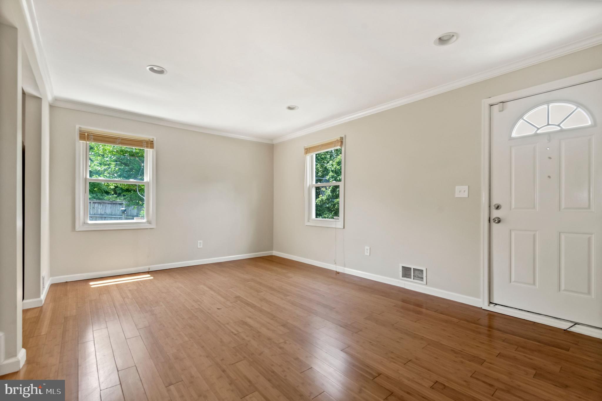2505 Newton Street Silver Spring, MD 20902 - Photo 5 of 27