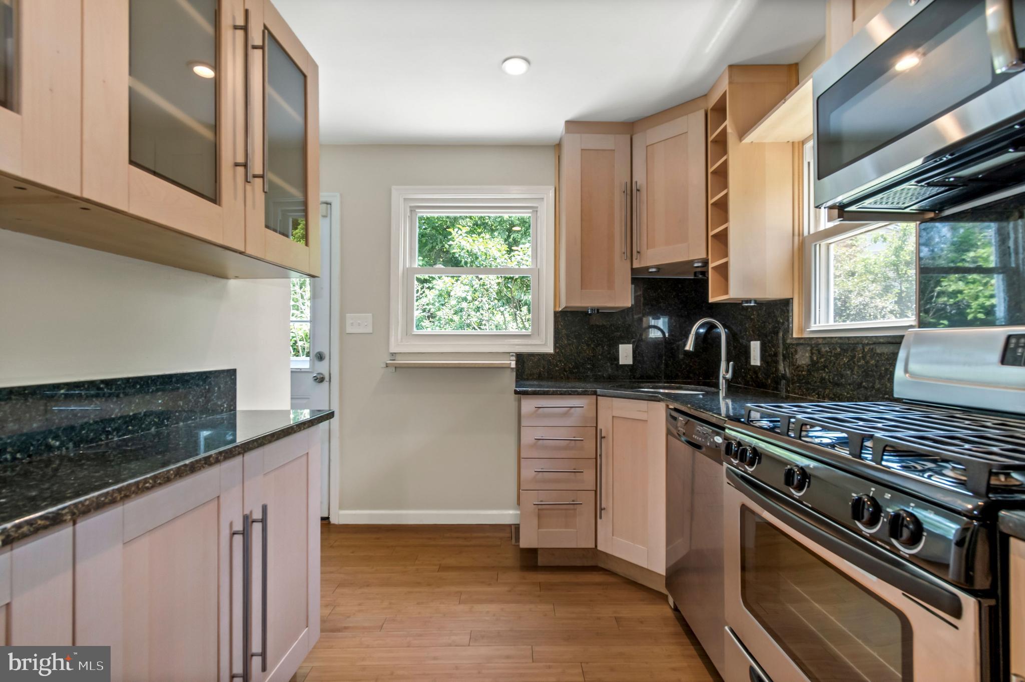 2505 Newton Street Silver Spring, MD 20902 - Photo 9 of 27