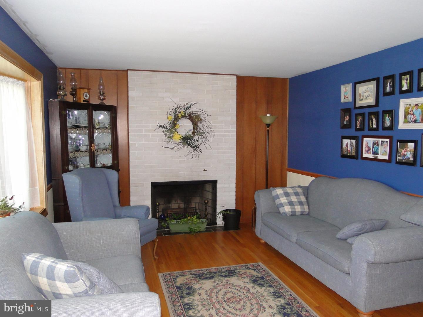 5116 Fairlawn Road Center Valley, PA 18034 - Photo 2 of 23 Gallery Image 2