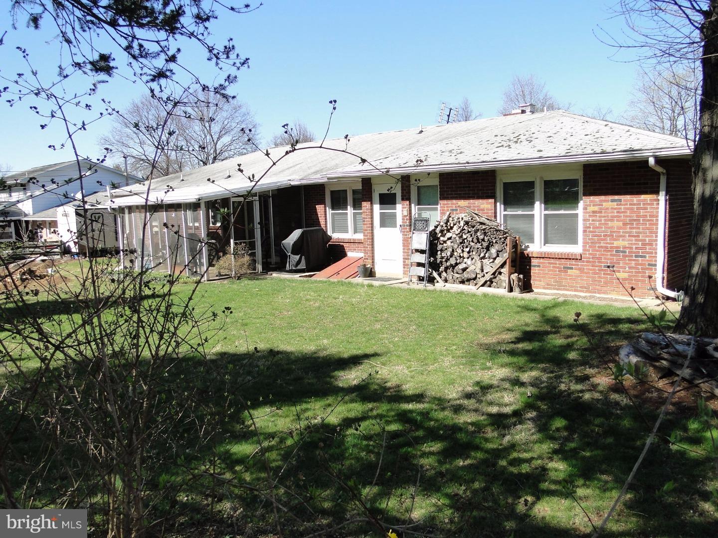 5116 Fairlawn Road Center Valley, PA 18034 - Photo 21 of 23 Gallery Image 21