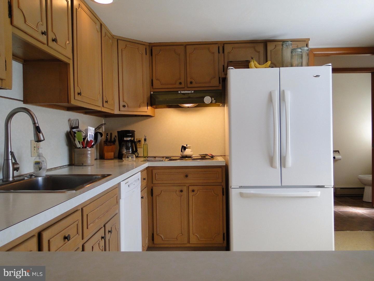 5116 Fairlawn Road Center Valley, PA 18034 - Photo 8 of 23 Gallery Image 8