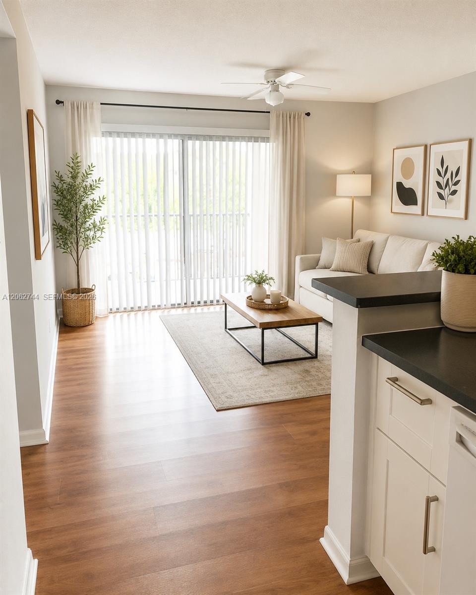560 South Park Road, Unit 723 Hollywood, FL 33021 - Photo 3 of 19 Gallery Image 3