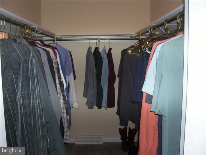231 North View Road Fleetwood, PA 19522 - Photo 15 of 19 Closet