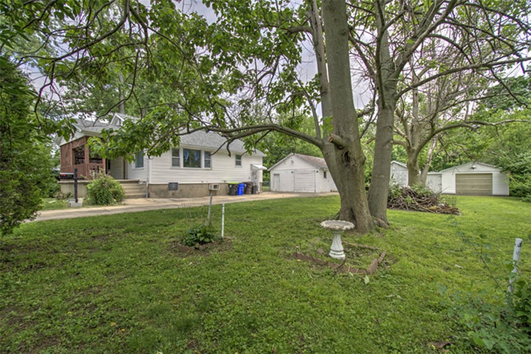 1042 North 33rd Street Decatur, IL 62521 - Photo 23 of 31