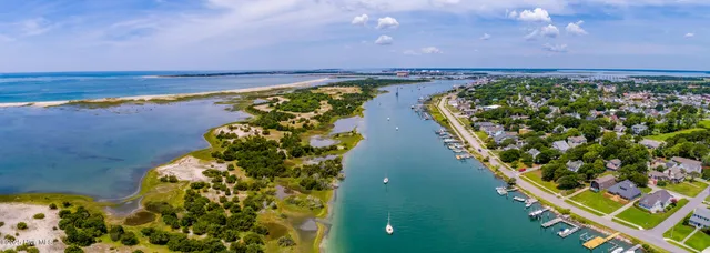 $899,000 | 805 Mulberry Street, Unit 203, Beaufort, NC 28516