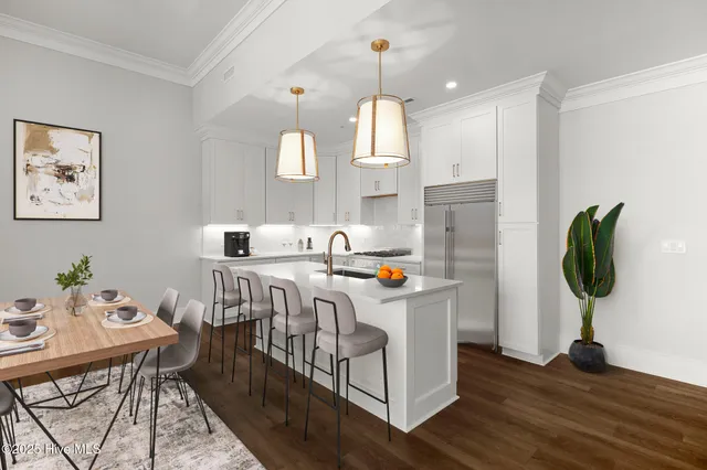 $899,000 | 805 Mulberry Street, Unit 203, Beaufort, NC 28516