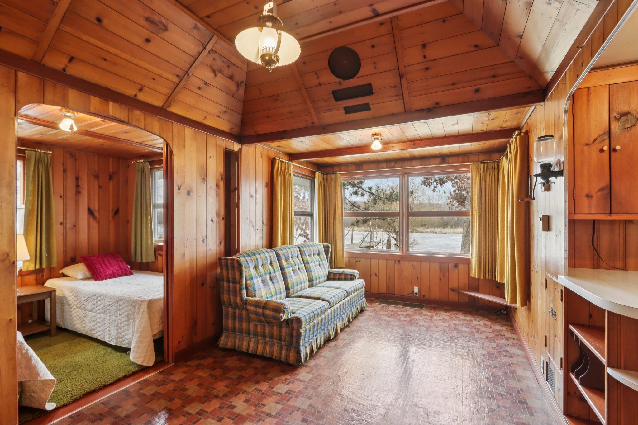 N3901 Wildcat Road Poynette, WI 53955 - Photo 12 of 57