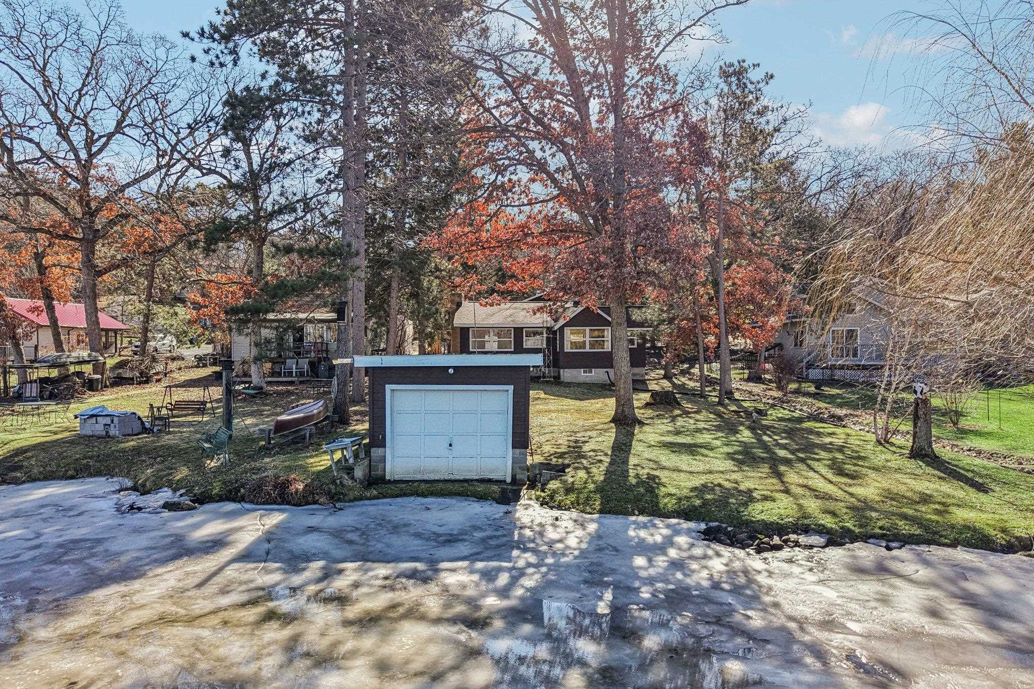 N3901 Wildcat Road Poynette, WI 53955 - Photo 3 of 57