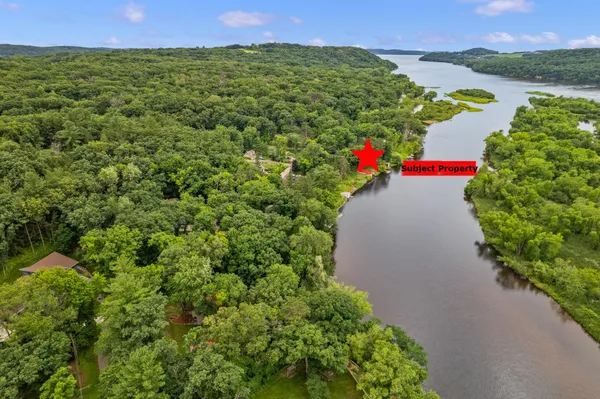 $425,000 | N3901 Wildcat Road, Poynette, WI 53955