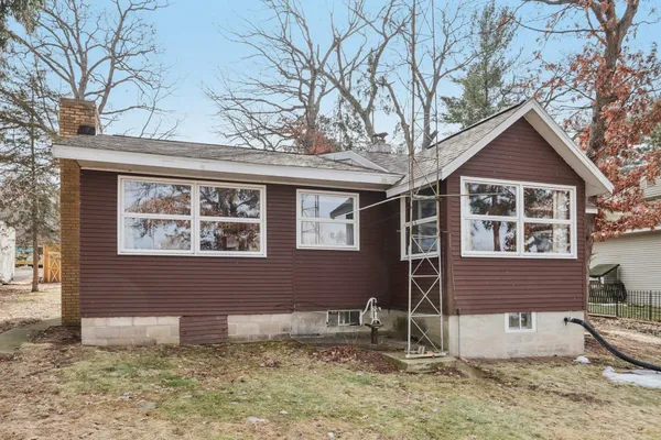 $425,000 | N3901 Wildcat Road, Poynette, WI 53955