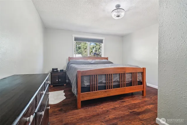 $670,000 | 1202 Eleanor Court, Steilacoom, WA 98388