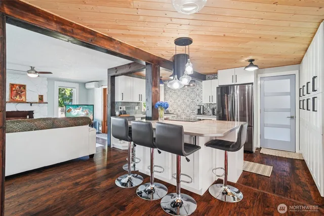 $670,000 | 1202 Eleanor Court, Steilacoom, WA 98388