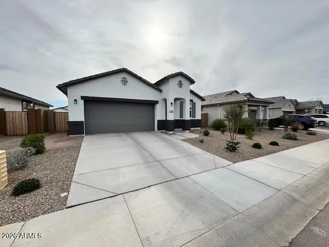 a house view with a outdoor space