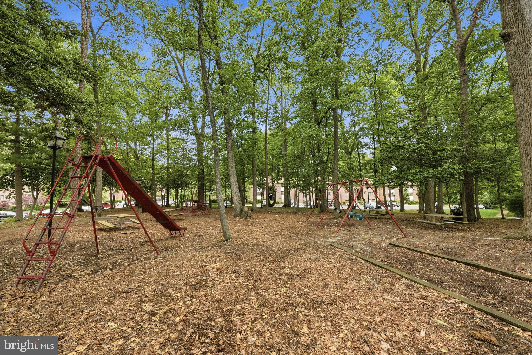 1558 Northgate Square, Unit 32B Reston, VA 20190 - Photo 22 of 24