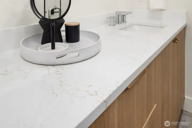 a close view of light fixtures