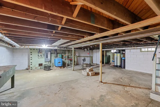 $250,000 | 414 Main Street, Dorchester, NJ 08316