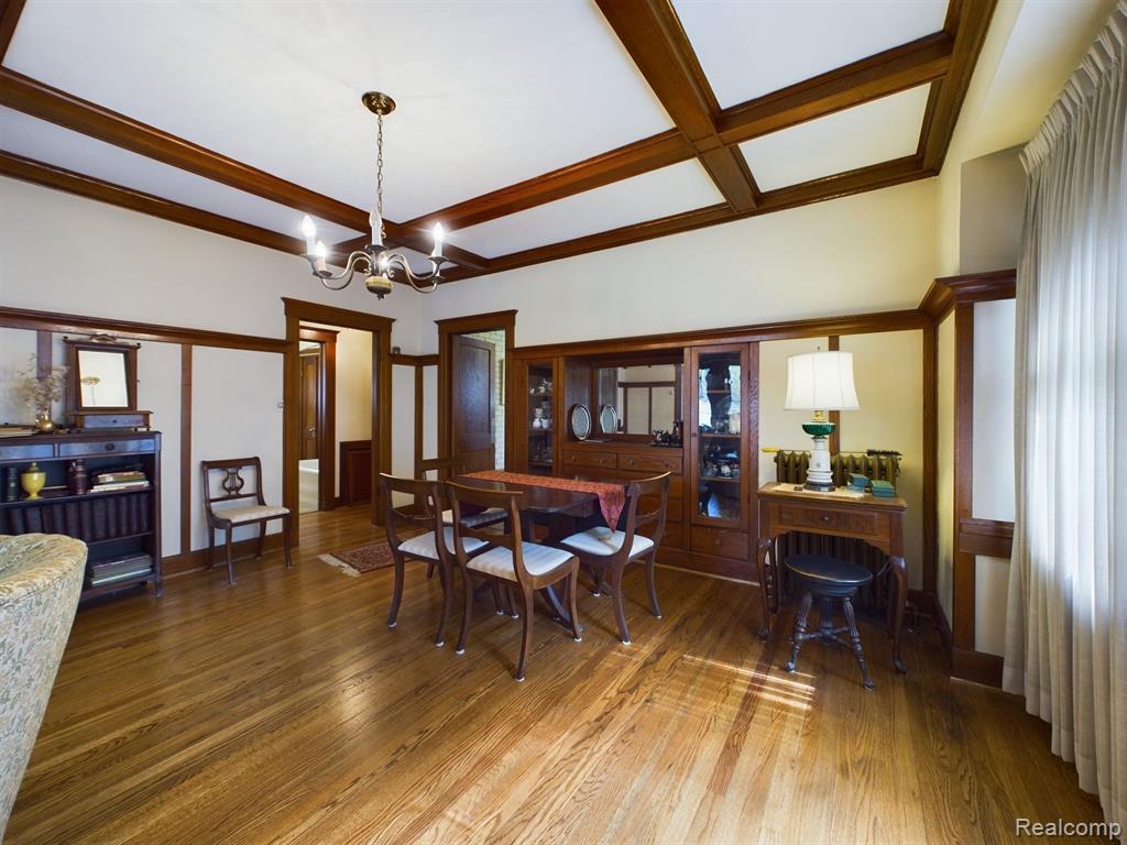 62 Devonshire Road Pleasant Ridge, MI 48069 - Photo 8 of 35