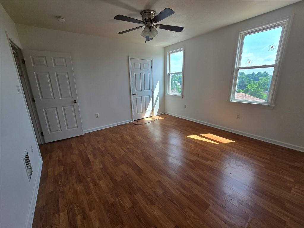 1602 Fallowfield Avenue Pittsburgh, PA 15216 - Photo 29 of 37