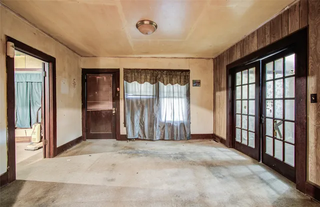 $156,750 | 1003 Prairie Street, Columbus, TX 78934