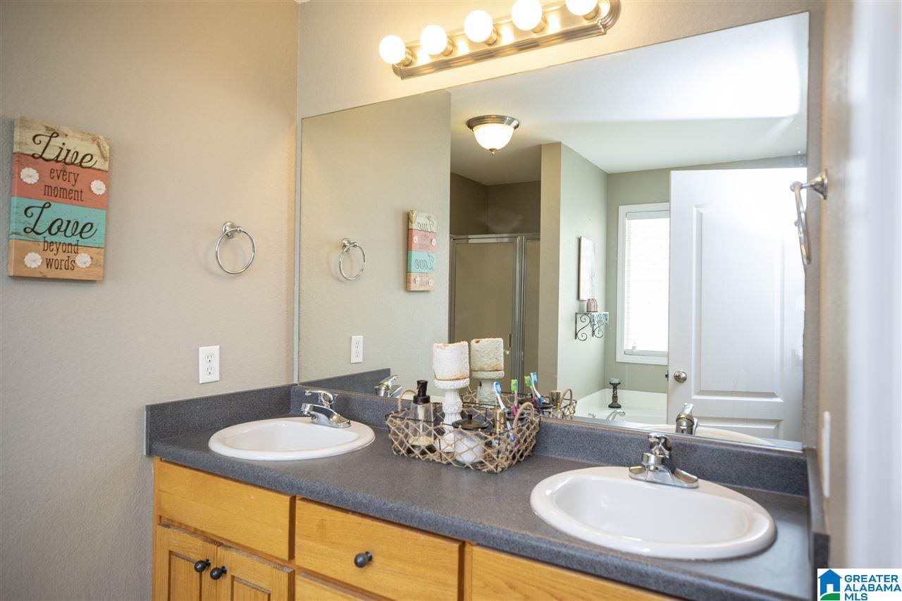 1145 Armstrong Loop Hayden, AL 35079 - Photo 29 of 43