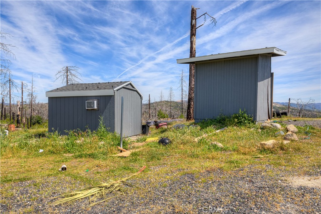 49 Indian Cemetery Road Berry Creek, CA 95916 - Photo 8 of 20 a view of a backyard