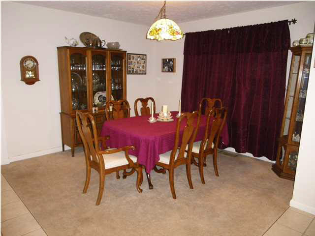 1505 Brixton Road Evansville, IN 47710 - Photo 3 of 10 Gallery Image 3