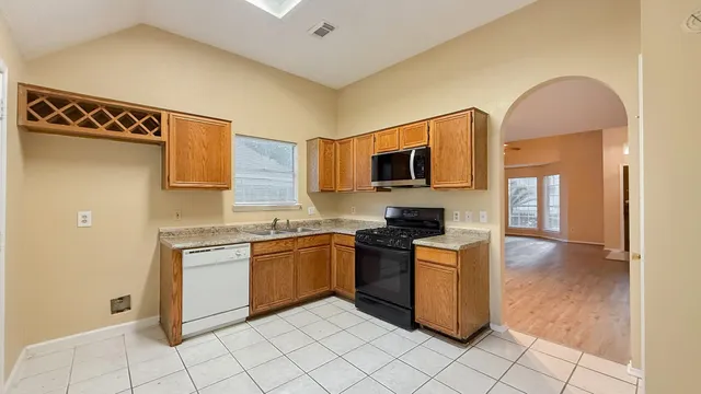 $1,950 | 17326 Harmony Hill Drive, Spring, TX 77379