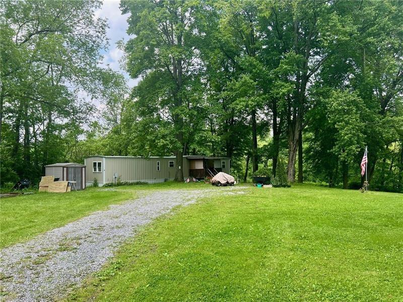 25 Coolspring Street Mercer, PA 16137 - Photo 2 of 5