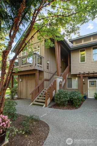 $359,000 | 5410 Snow Goose Lane, Unit 503, Blaine, WA 98230