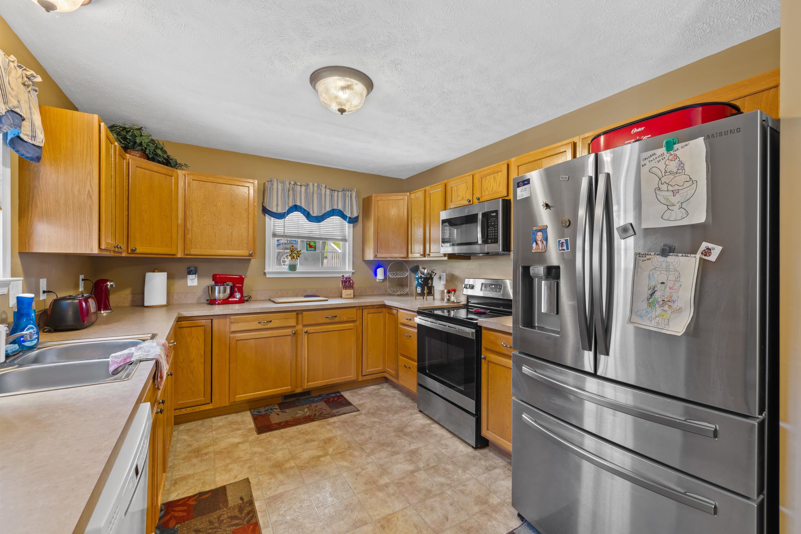 1008 Middlebrook Avenue Staunton, VA 24401 - Photo 16 of 62 Gallery Image 16