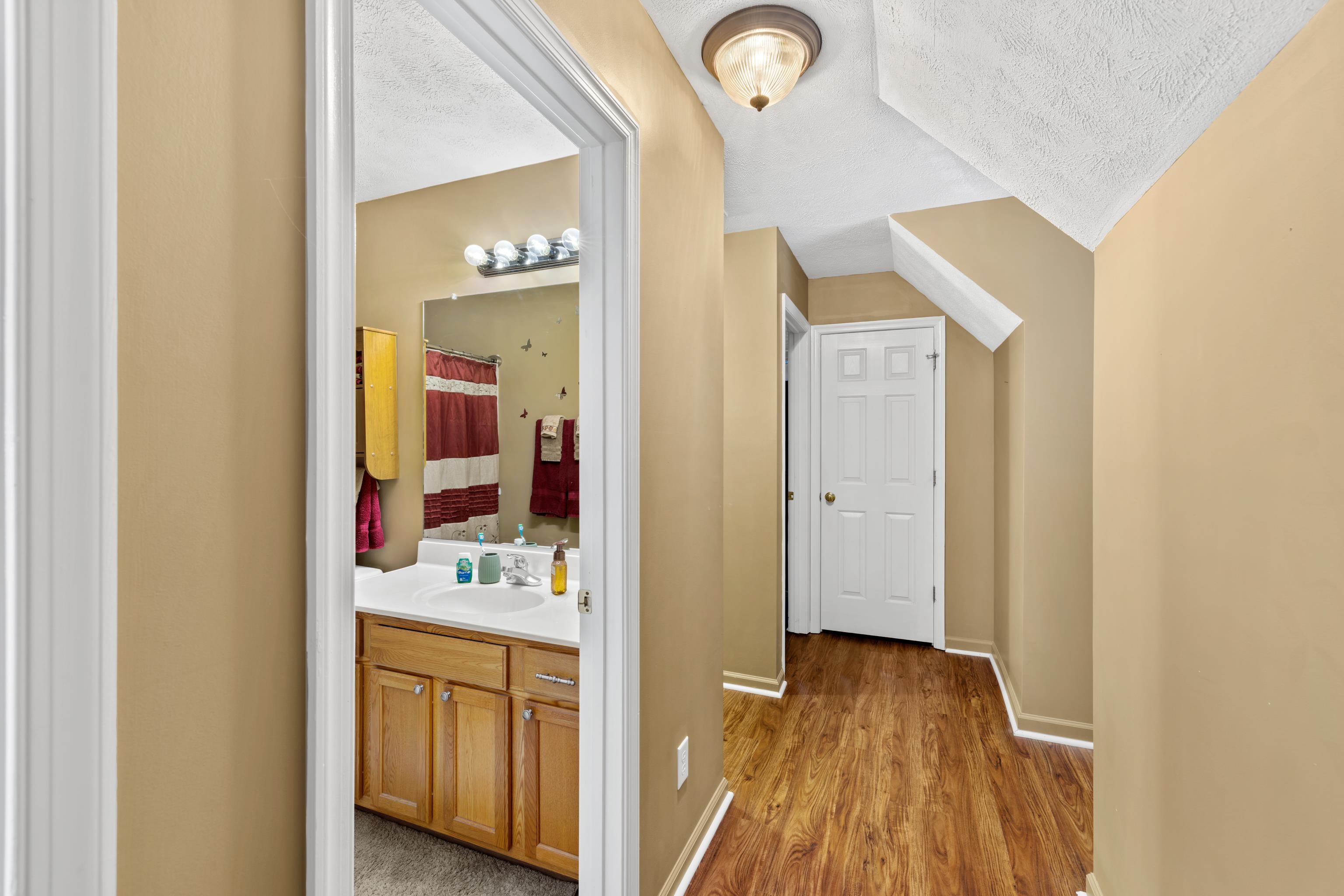 1008 Middlebrook Avenue Staunton, VA 24401 - Photo 30 of 62 Gallery Image 30