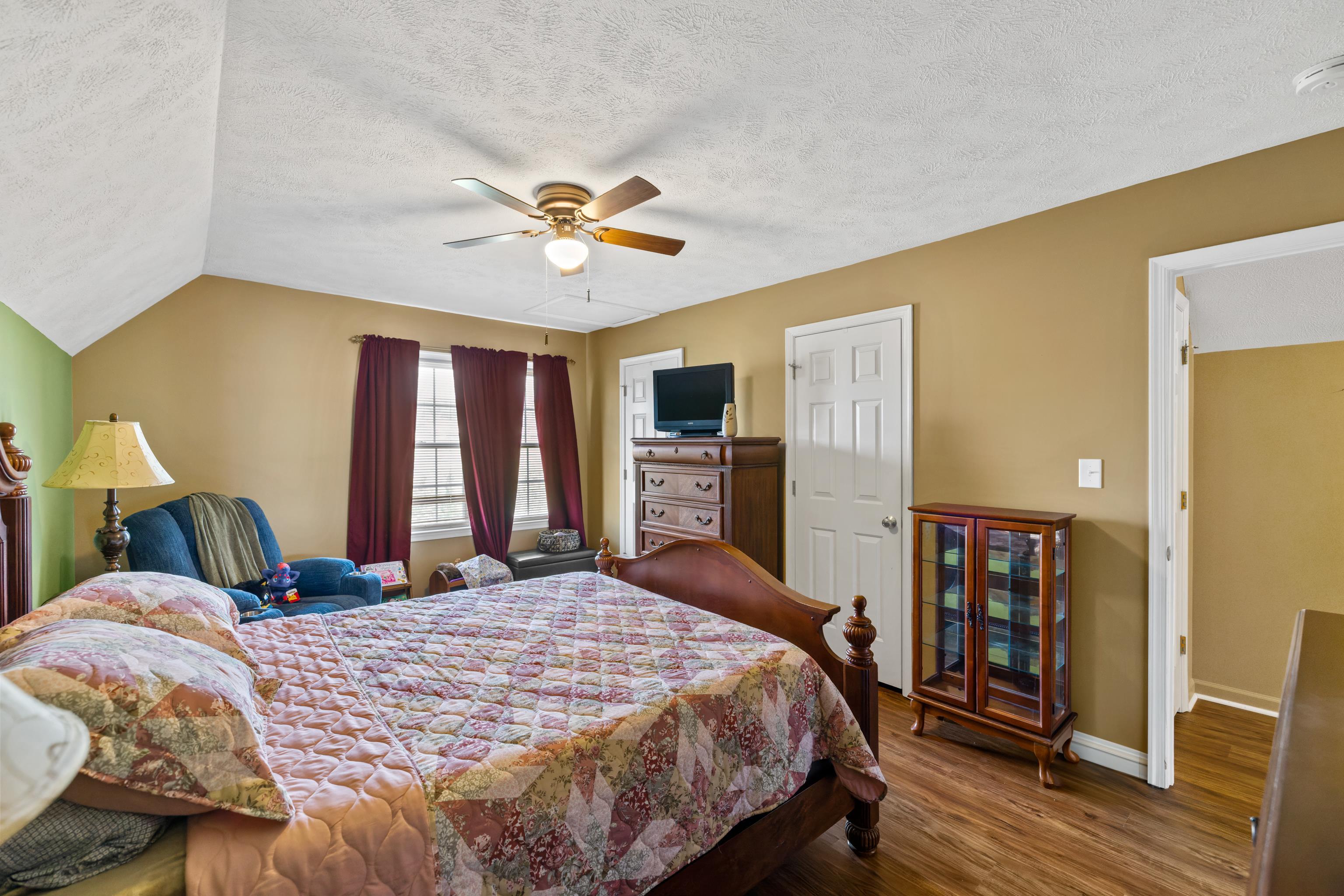 1008 Middlebrook Avenue Staunton, VA 24401 - Photo 32 of 62 Gallery Image 32