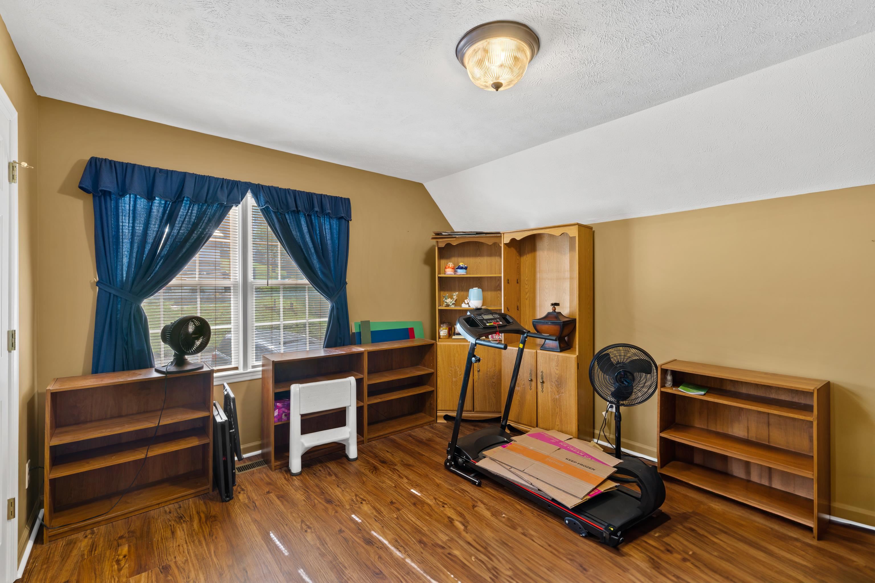 1008 Middlebrook Avenue Staunton, VA 24401 - Photo 37 of 62 Gallery Image 37