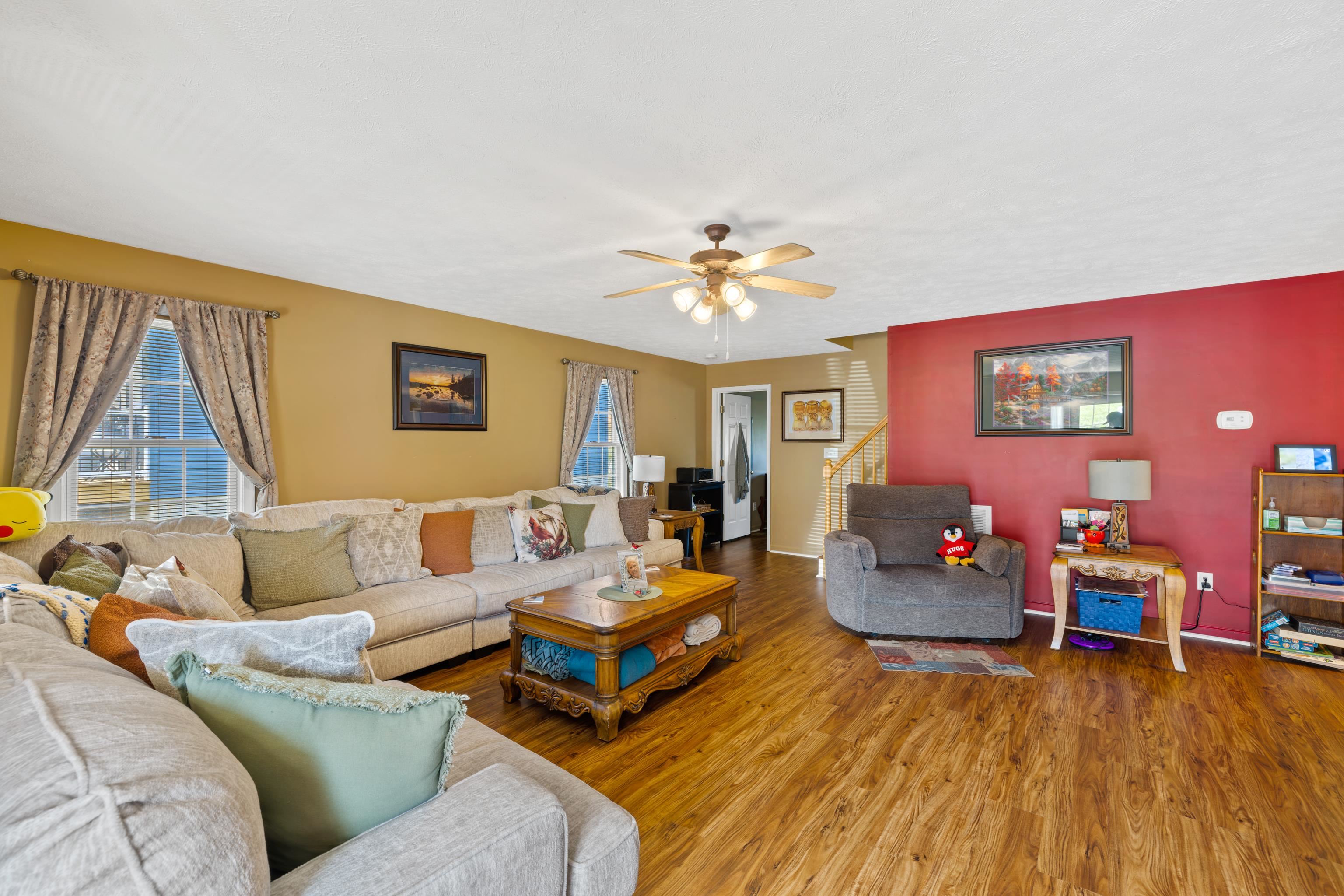 1008 Middlebrook Avenue Staunton, VA 24401 - Photo 9 of 62 Gallery Image 9