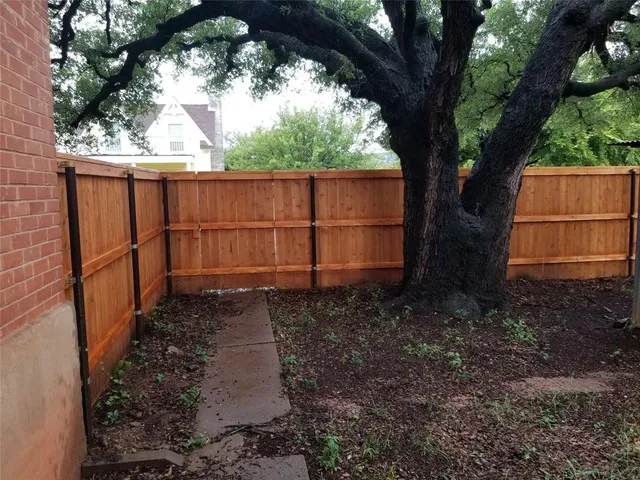 $1,495 | 542 Elm Street, Buffalo Gap, TX 79508